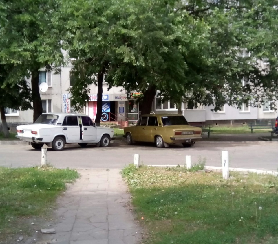 Помітив праці своєї роботи) 1