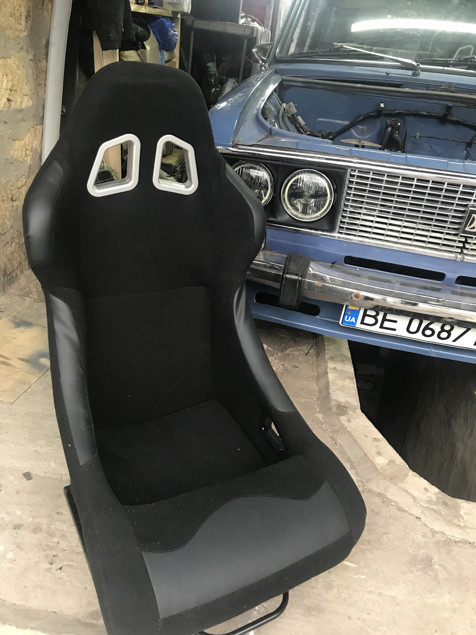 Ковші Monza Race Plus 1