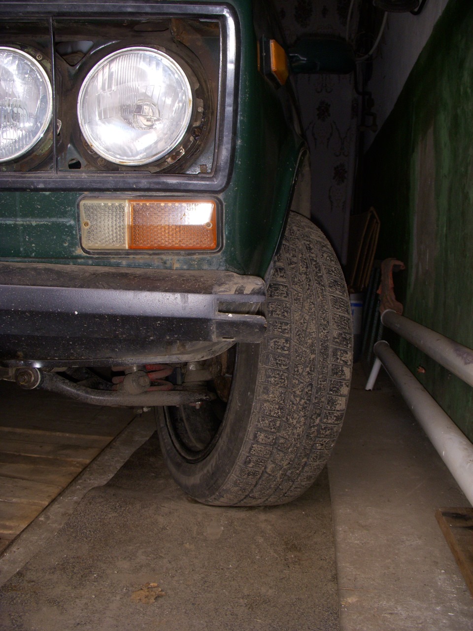 Зимова гума 185/60 R15 4