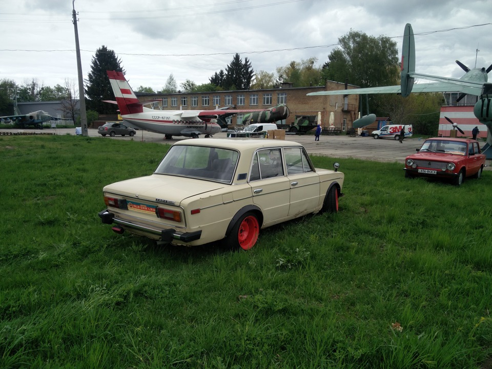 Відерце на OldCarLand 4