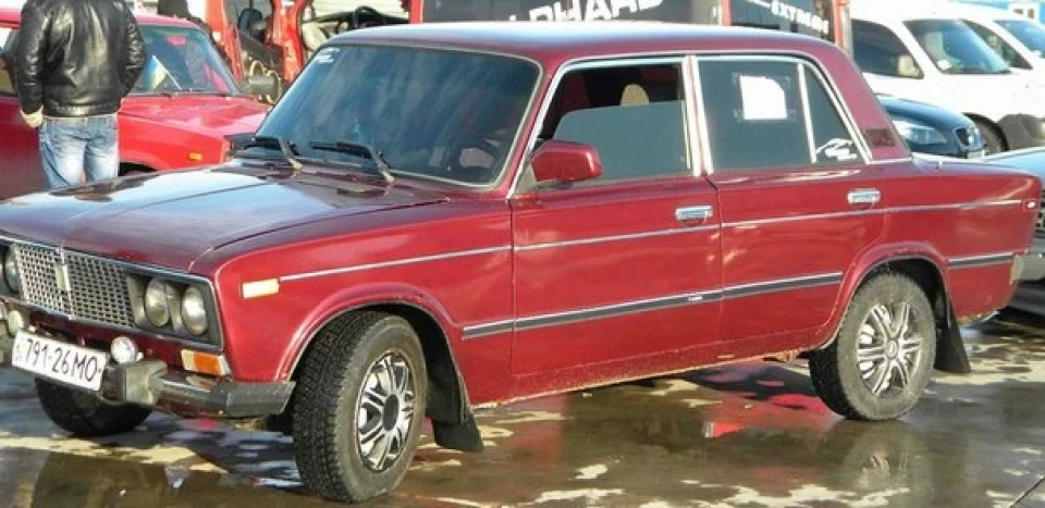 Участь у Благодійному АвтоСлаломі
