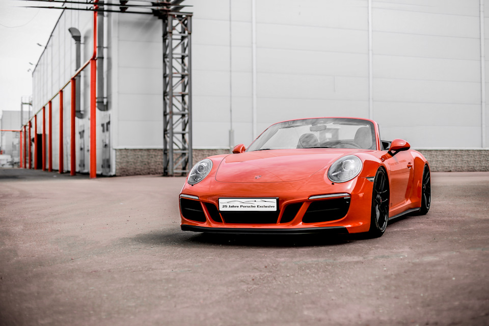 Пару фоток спонтанних Porsche Gts 2