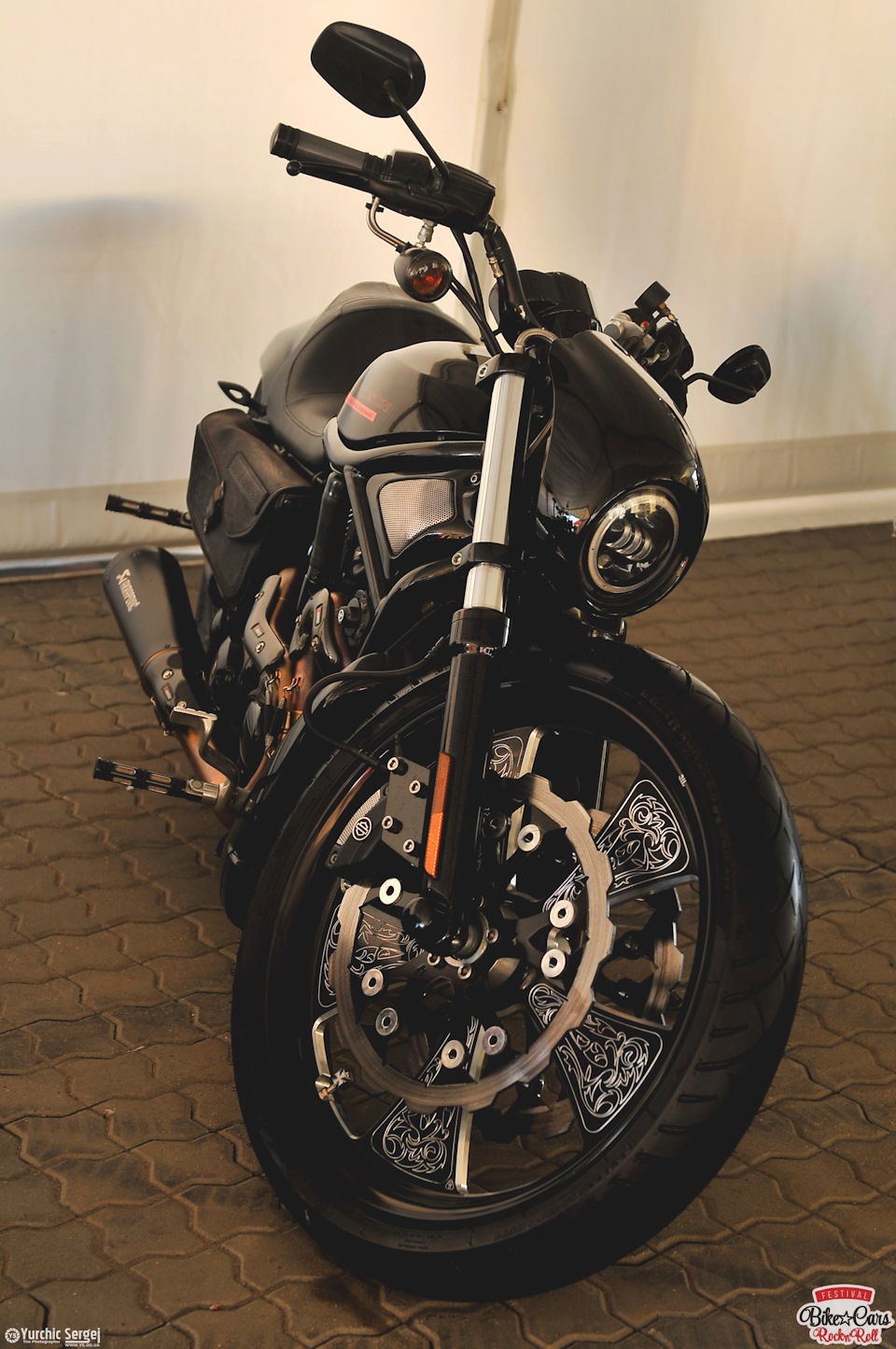 Завітав до Bike Cars & Rock'n'Roll festival, retro & custom 5