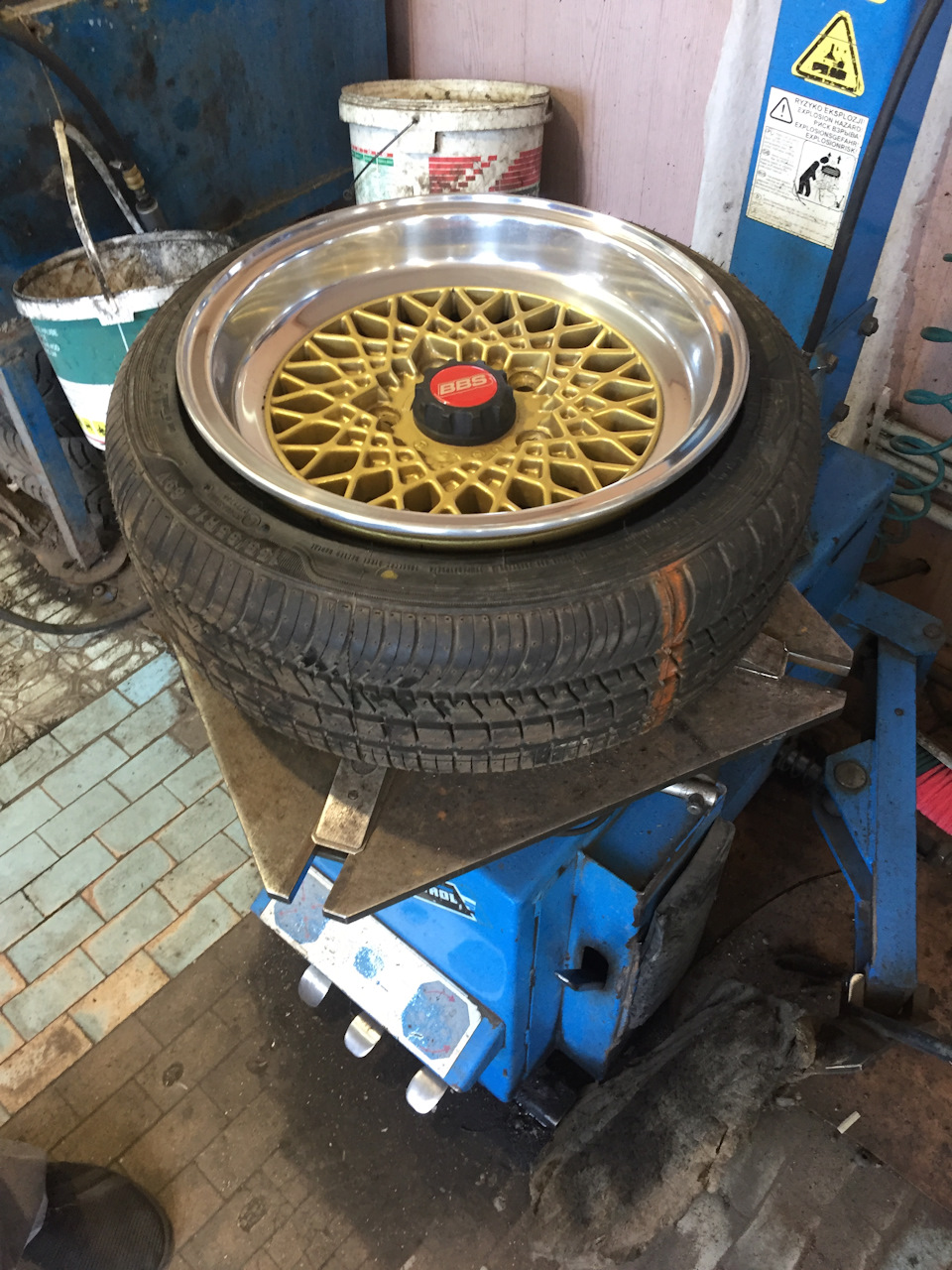 Гума ZETEX 155\55 R 14 на 7J 3