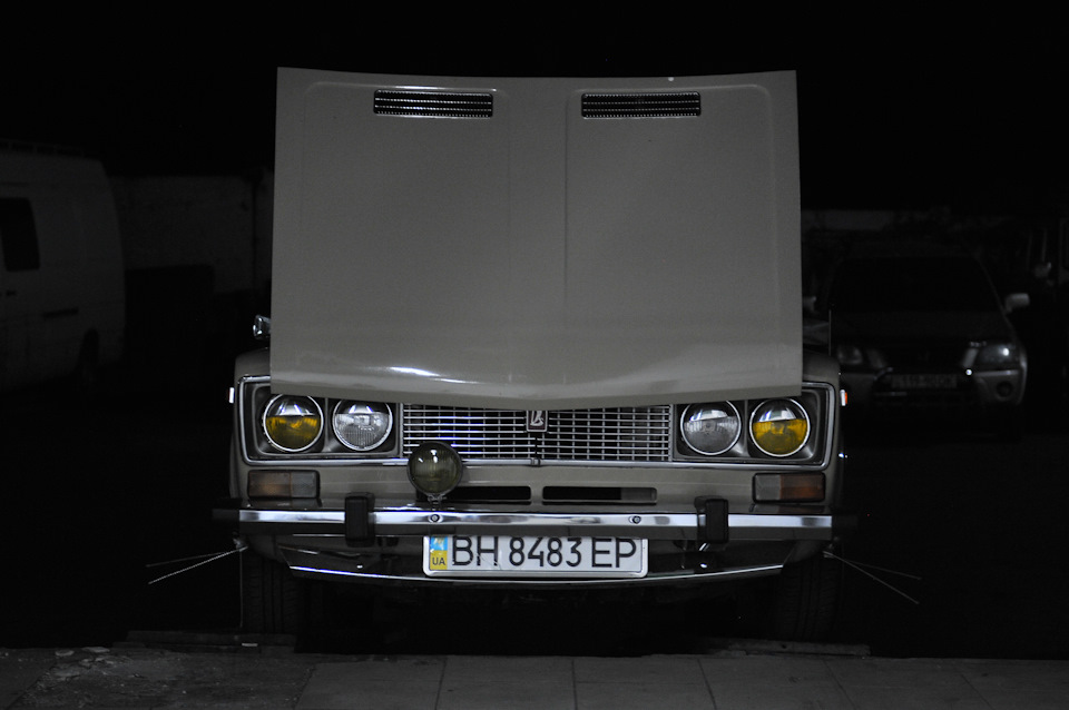 Вихлоп у Гаражі Master's Garage 1