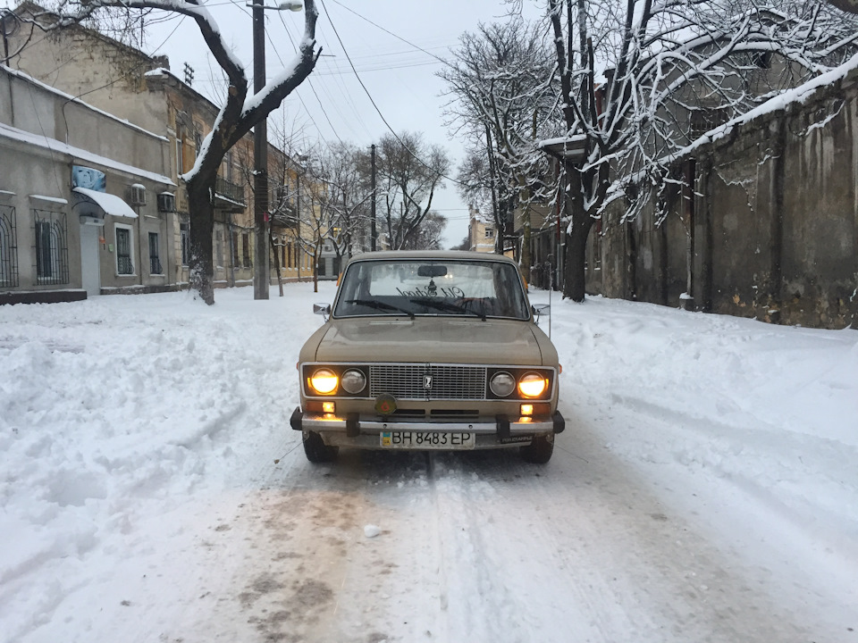 Заслінка у вихлоп Шутер тільки механічний детальки до нього 2