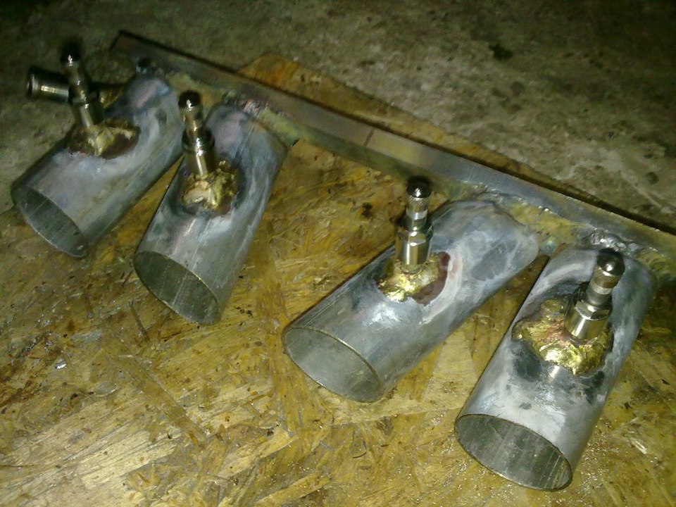 4 карбюратори Keihin CVK 40 2