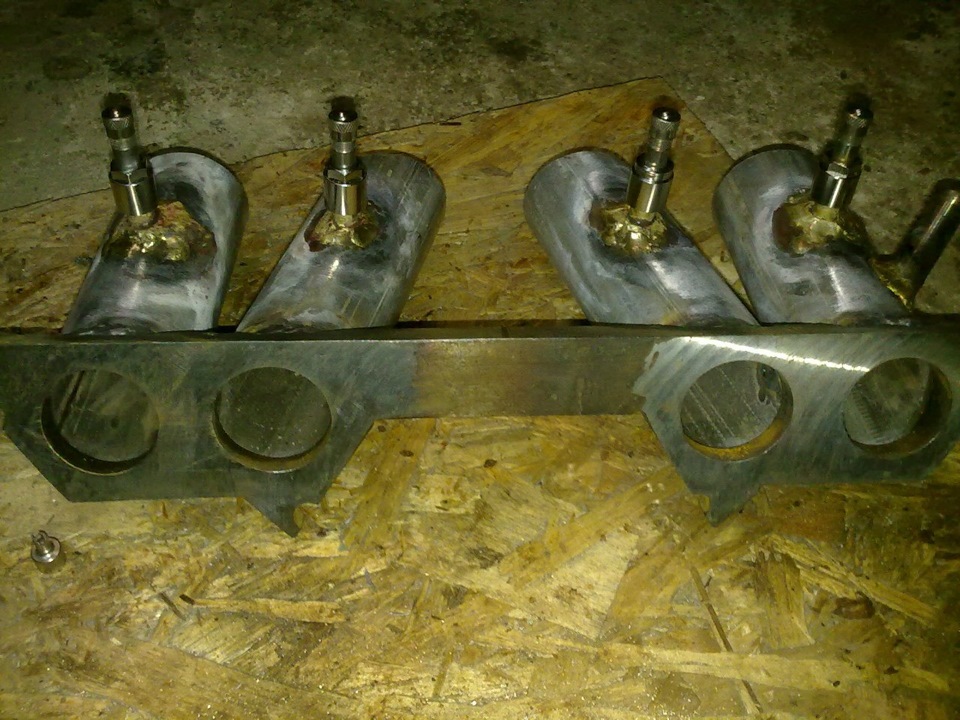 4 карбюратори Keihin CVK 40 3