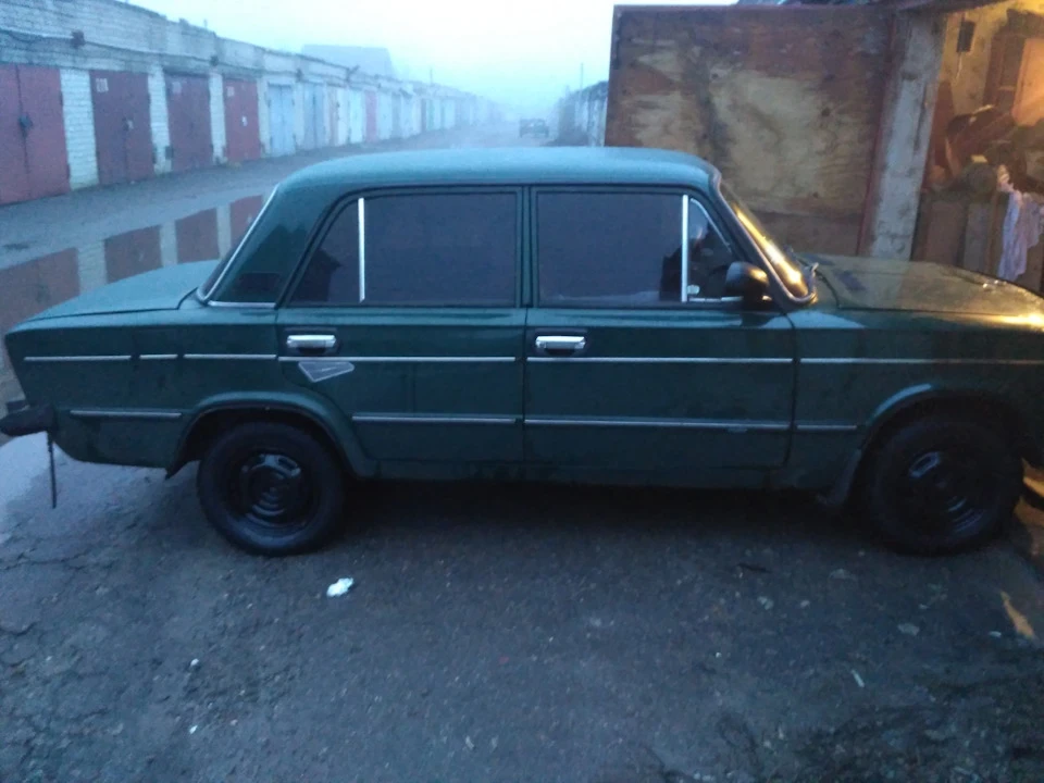 Диски в чорний.