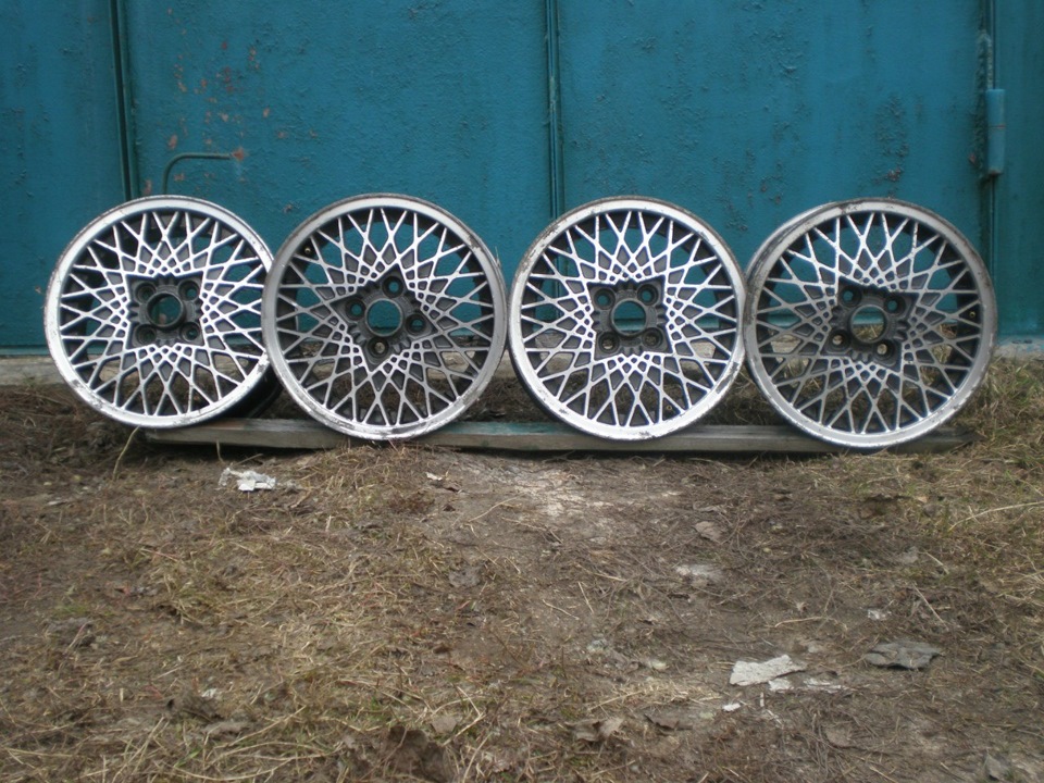 MSW (Motor Sport Weels by OZ) type 1930a: 6J14 et33 рік випуску 1986 1