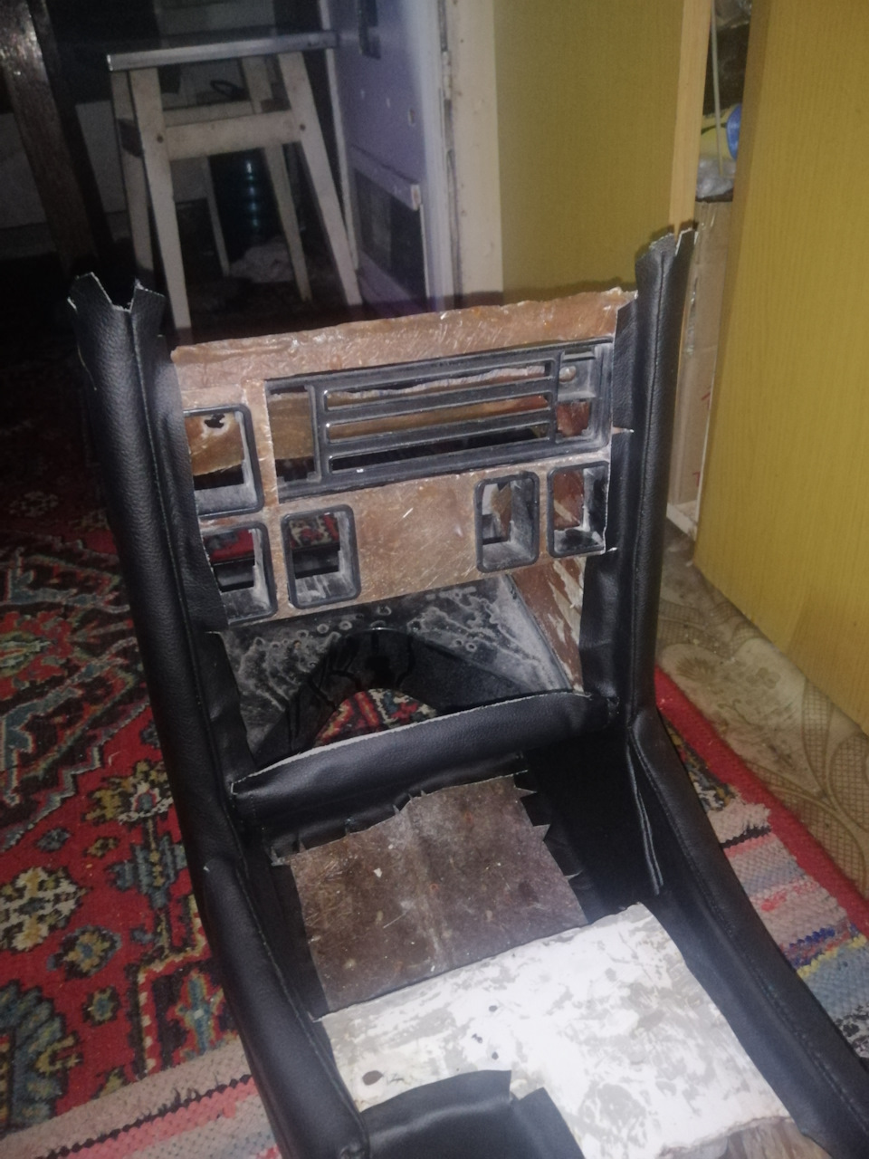 Майже перетягнув консоль 5