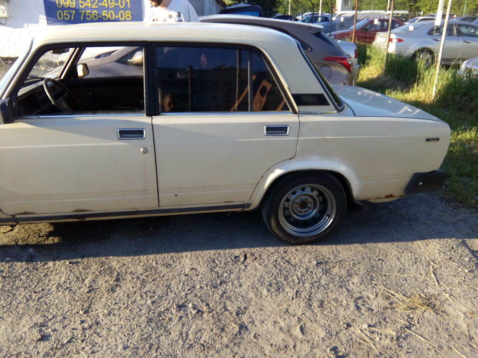 Поставив літні колеса, на зад ... 3