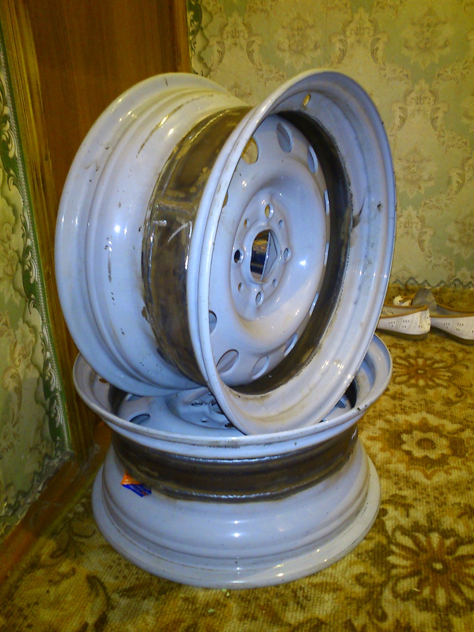 Розварювання перед R14x6.5j et15, зад R14x7.5 et3 3
