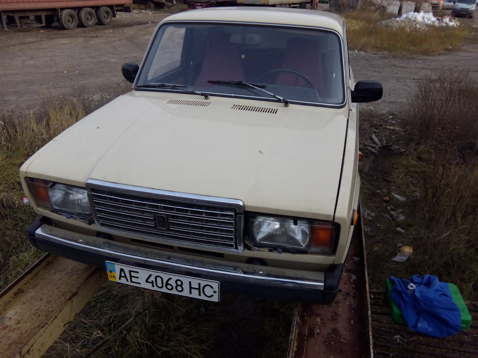 Зняв коробку. 3