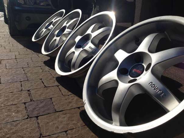 продаю свої диски r17 4/100 novitec intra 1
