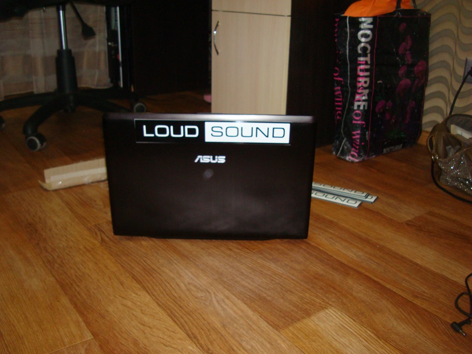 Наклейки Loud Sound. 5