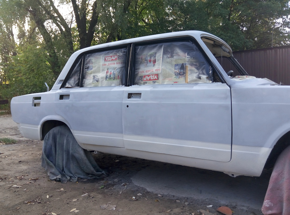 Ось і фарбування) 1