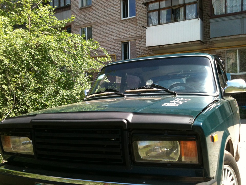 Грати радіатора 2