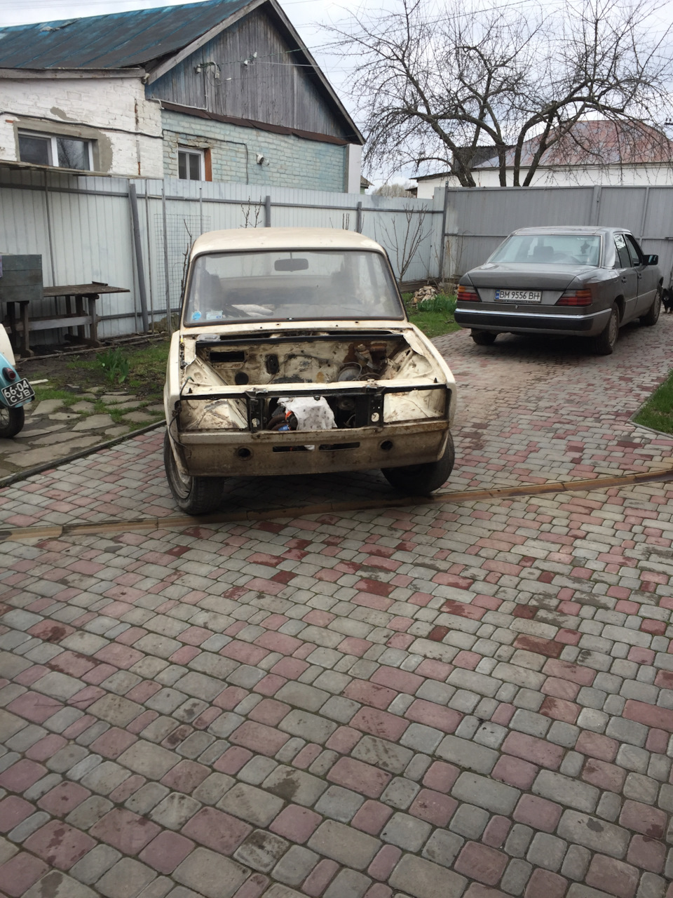 Роботи з автомобіля припинені. 3