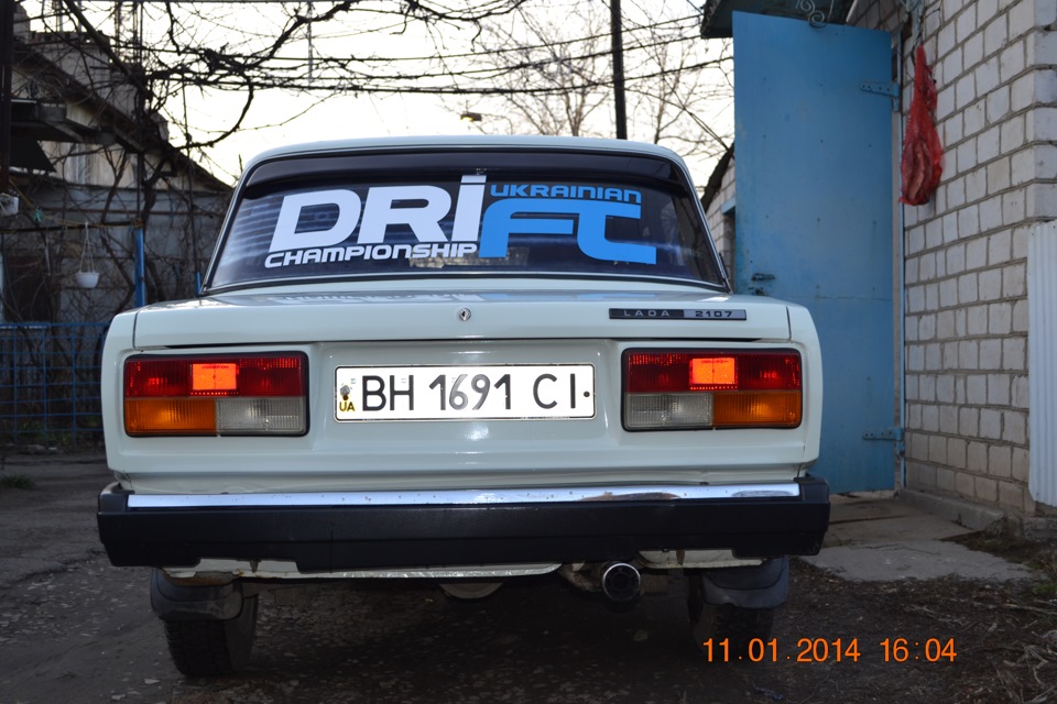 Наклейка DRIFT 2
