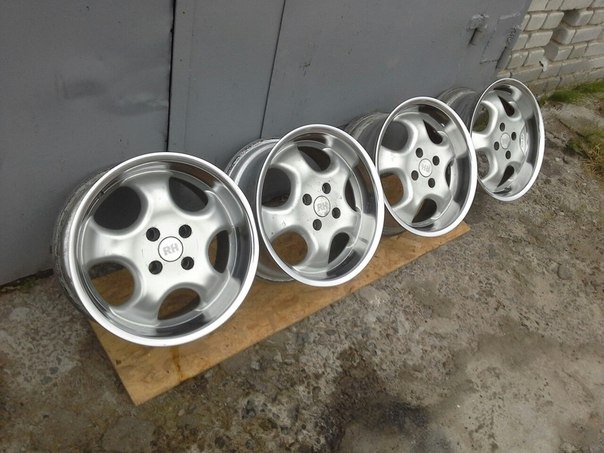 RH R15 2