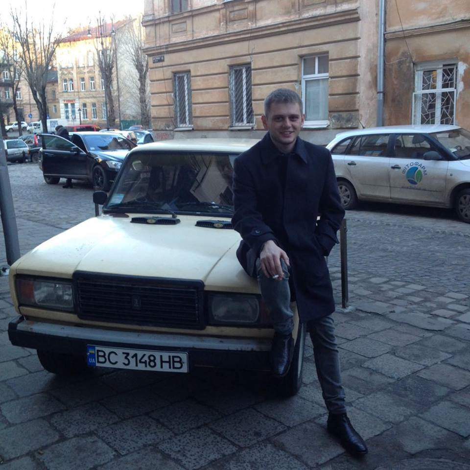 заїхав у жизі 1