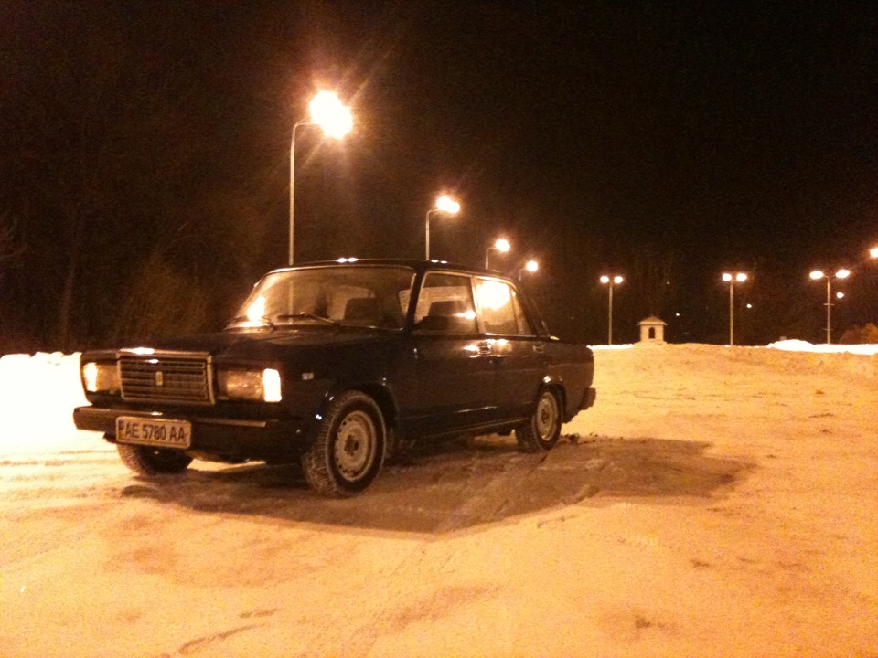 все нижче 3