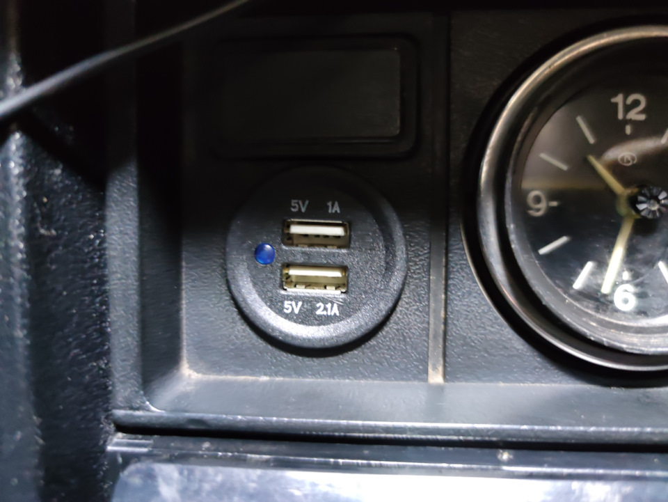 USB адаптер в автомобиль 2