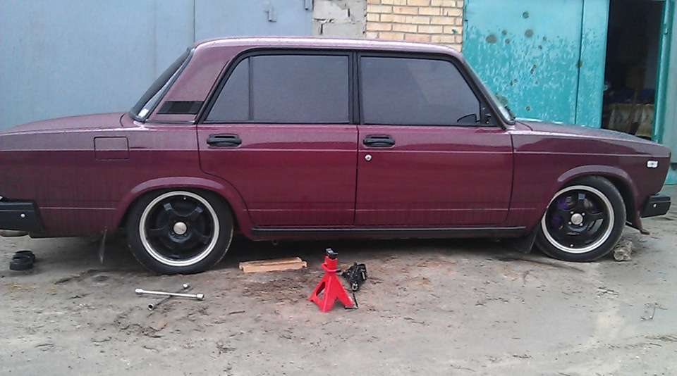 задні ліхтарі) 4