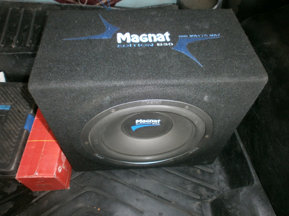 Magnat b30 1