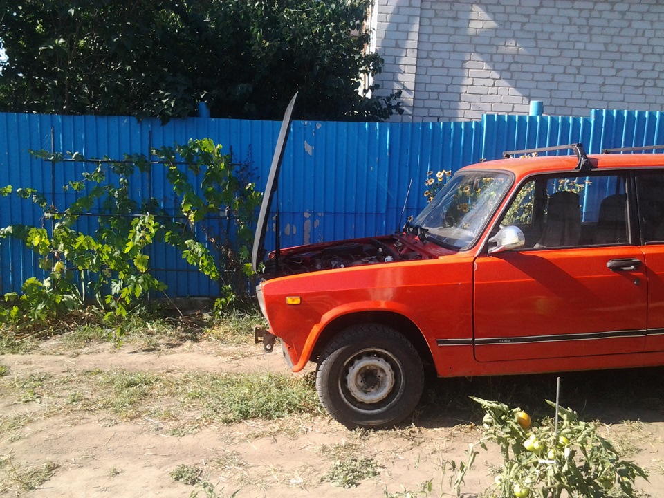 Газовий упор на капот 2107 1