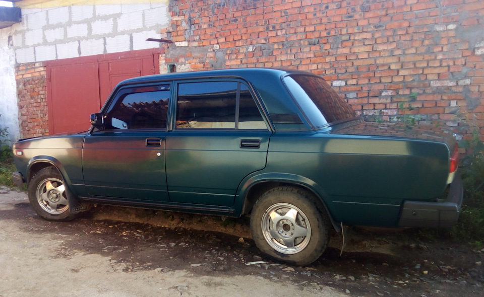 Барабани в чорний 3