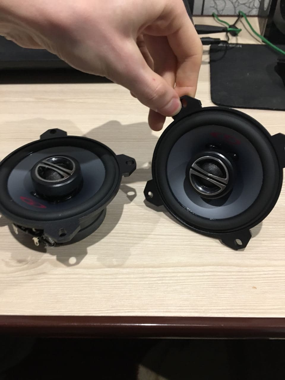 Встановлення нової магнітоли Sony та динаміків Alpine 2