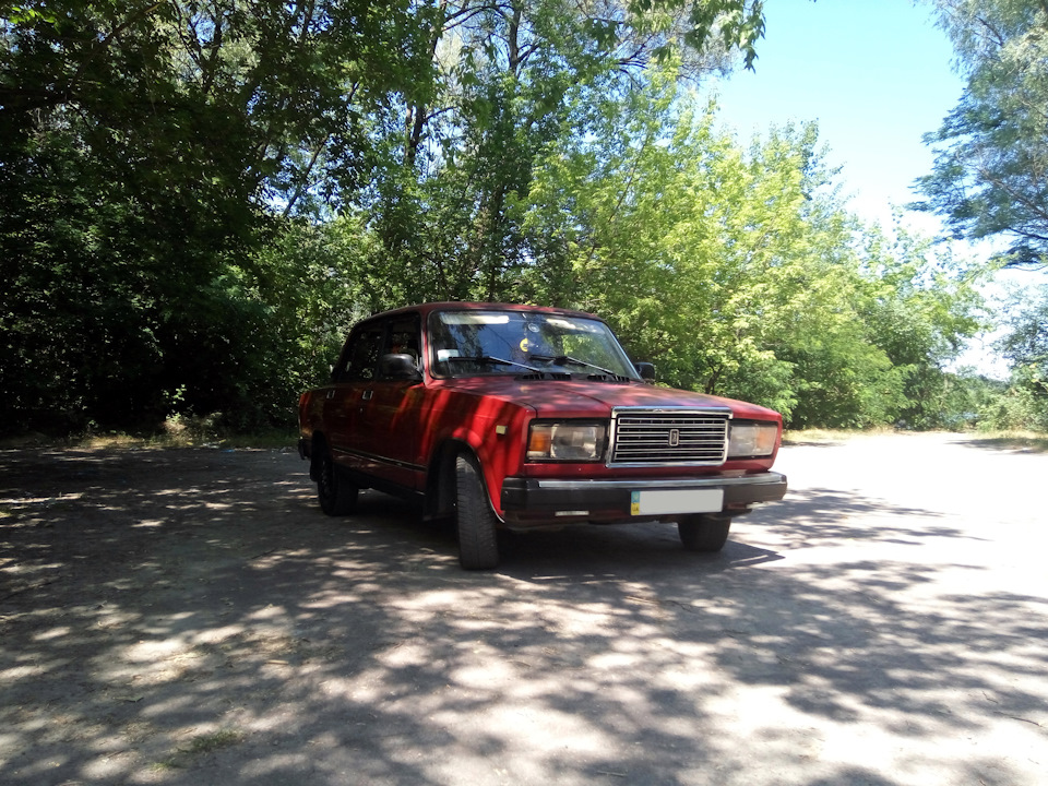 Встановлення молдингів 1