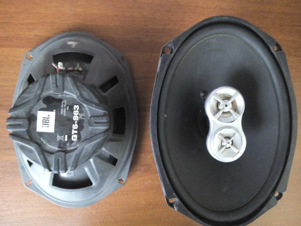 мої JBL+SHUTLE