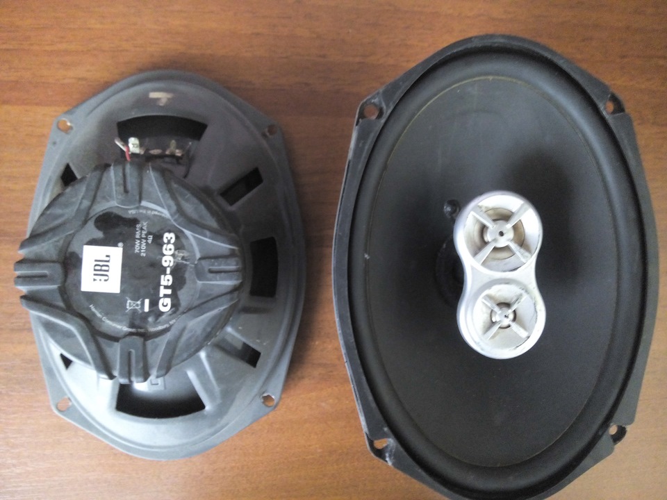 мої JBL+SHUTLE 1