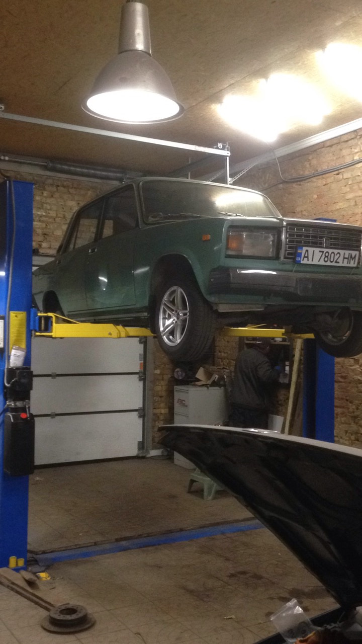 Свап задньої підвіски від BMW E21 1