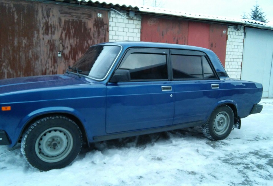 Заводські подушки (проставки) під задні пружини 2