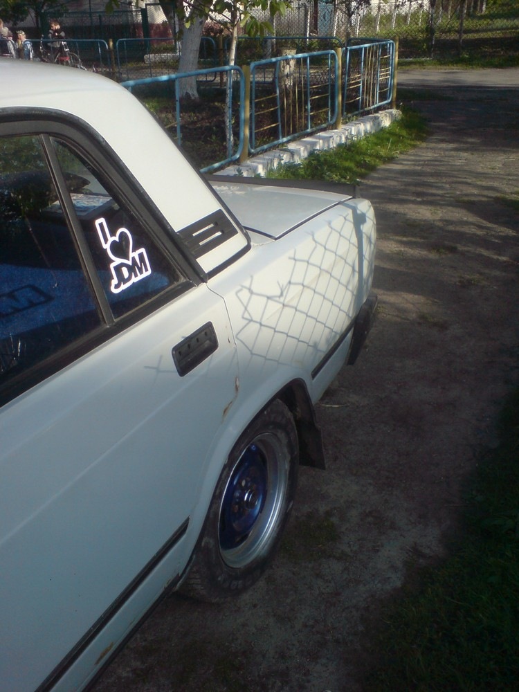 Спойлер Ford Orion 1