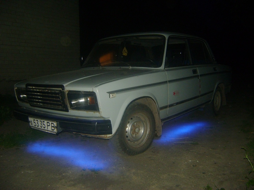 Світлодіодне підсвічування днища Hand Made 1