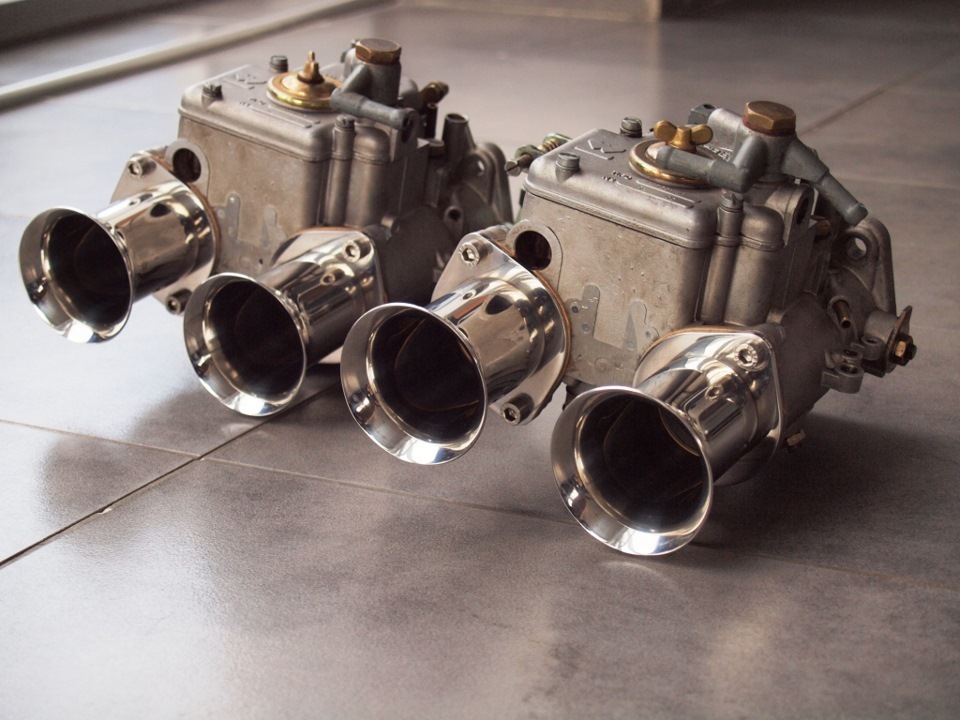 Weber 45 DCOE Twin Carbs 2