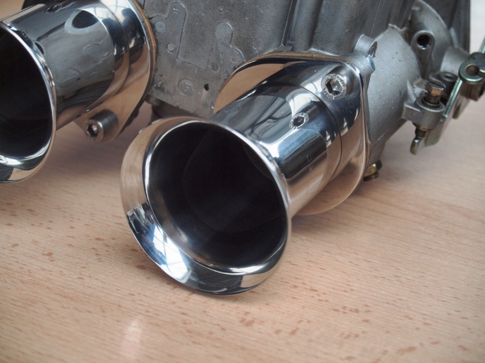 Weber 45 DCOE Twin Carbs 5