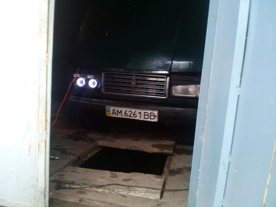 і буде світло сказав монтер!