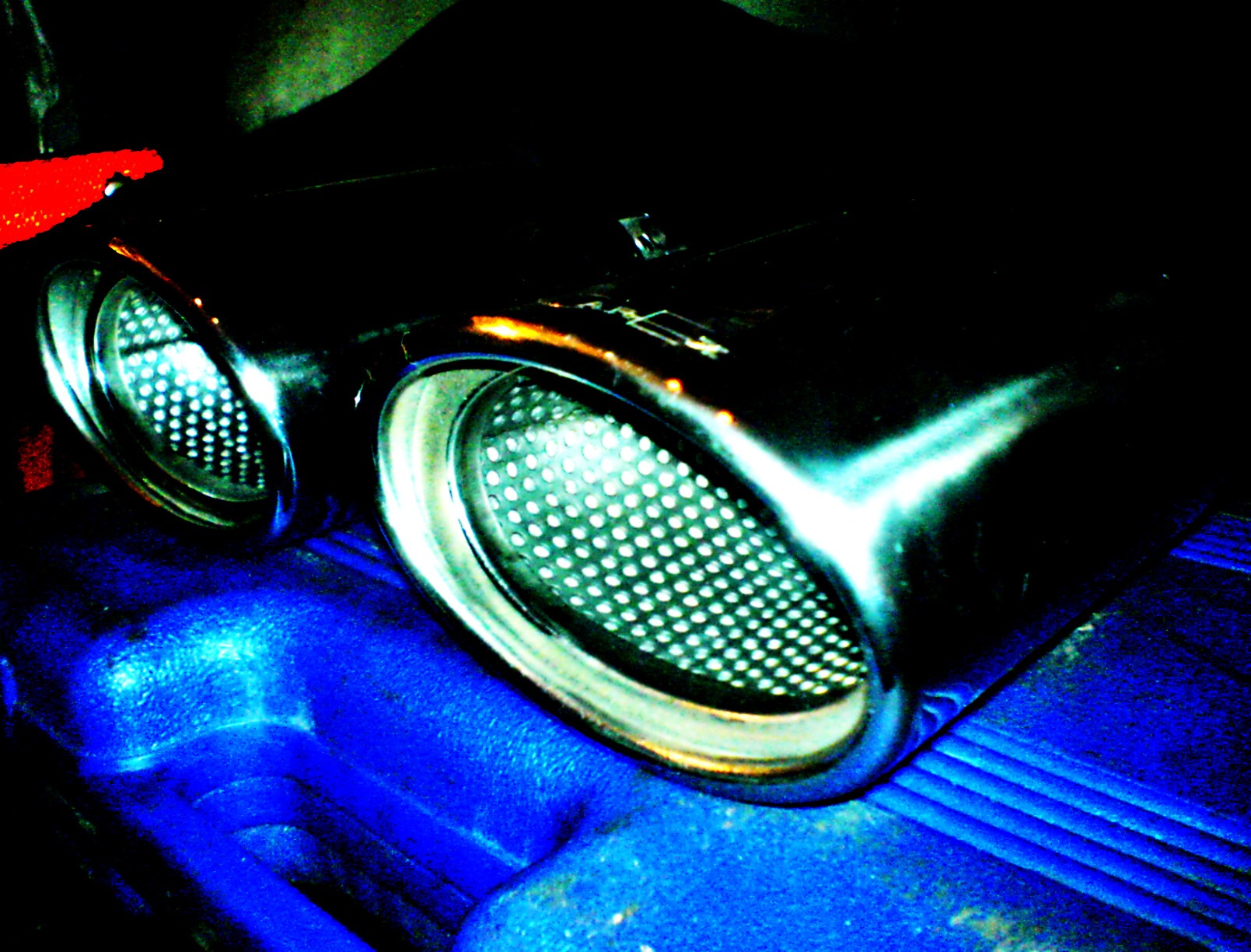 Exhaust 1
