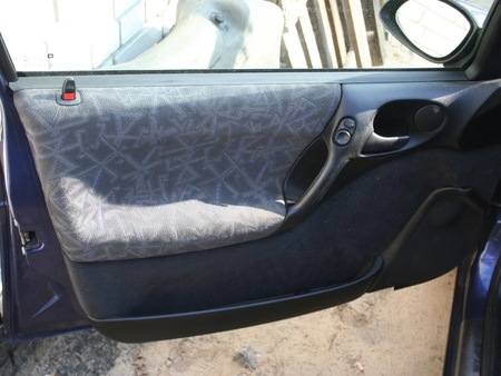 Кишеньки двері від Opel Vectra В(перед) 1