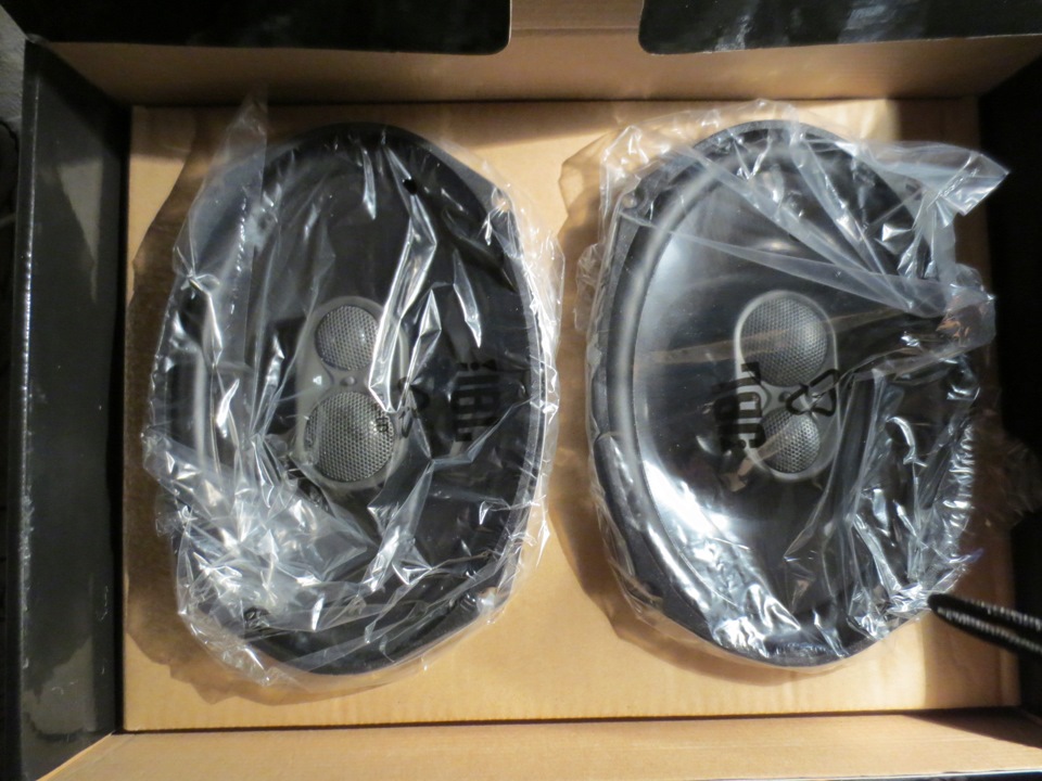JBL GTO 938 2