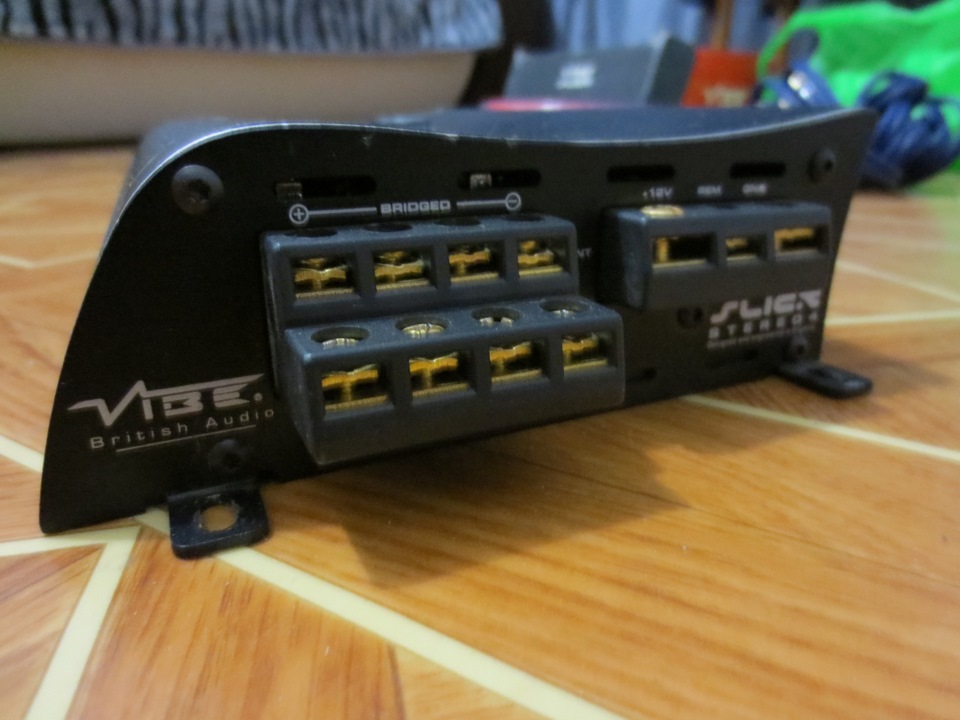 Підсилювач Vibe Sick stereo 4 4