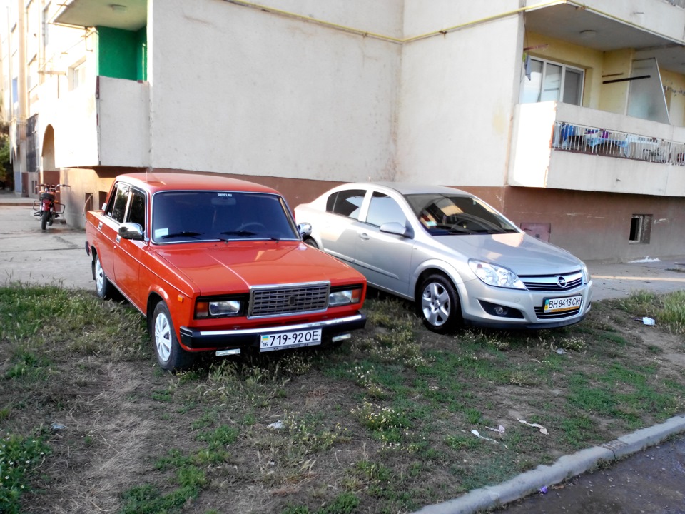 Губа від VW Golf 1 та запчастини. 1