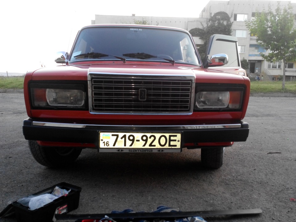 Губа від VW Golf 1 та запчастини. 3
