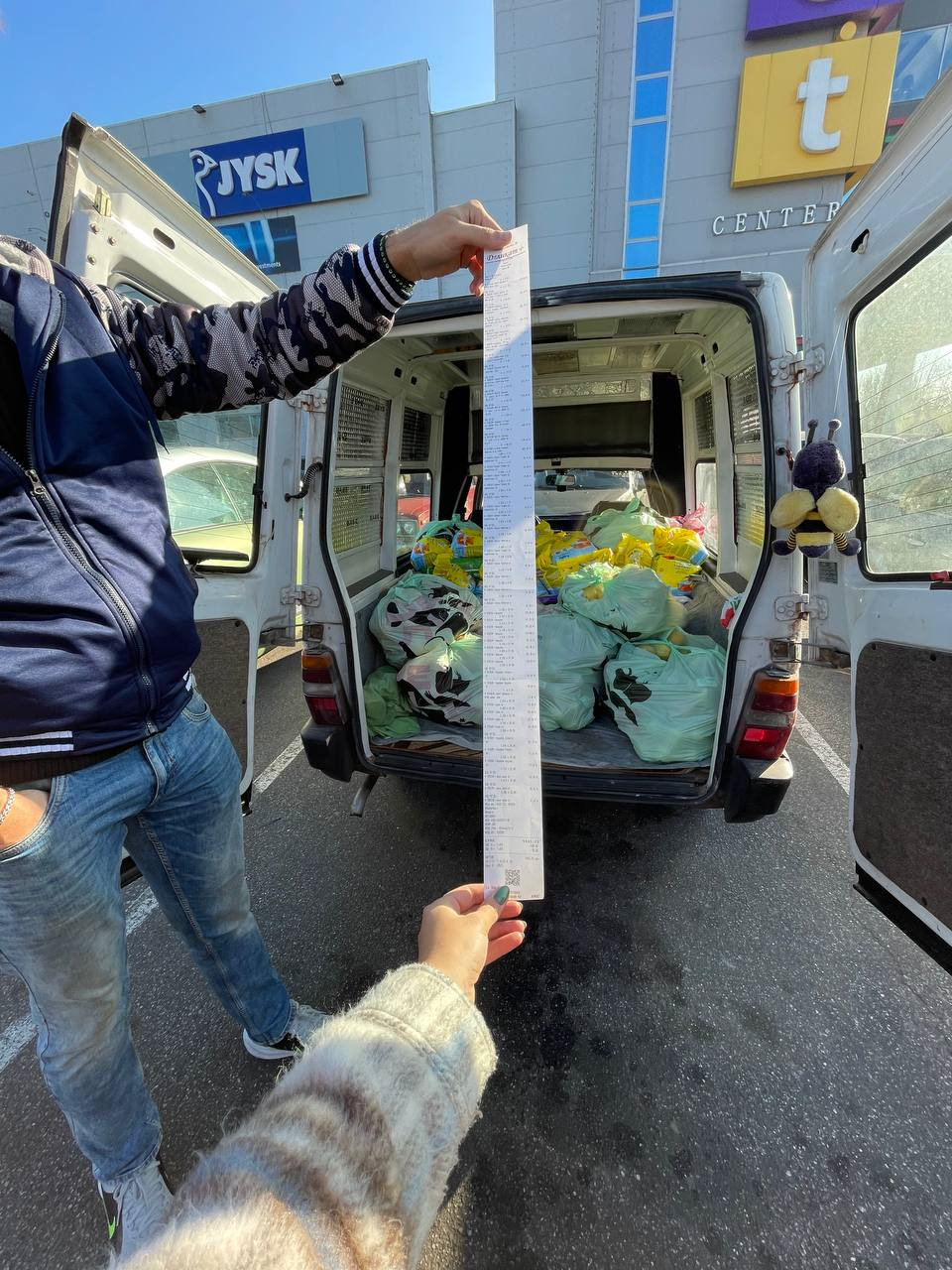 Поїздка до дитячого будинку 3